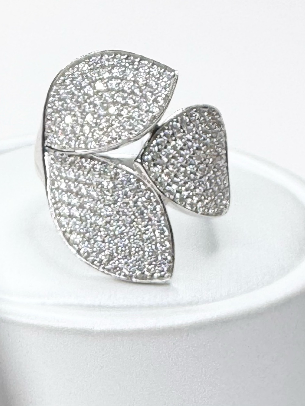 Moissanite Leaf Cluster Ring in White Gold